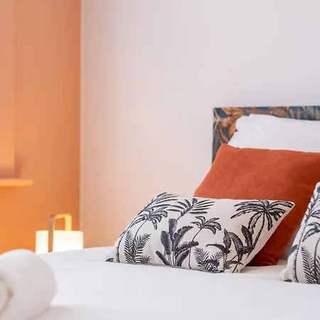 Apartment Jardin Acces Prive - Petit-fort-philippe